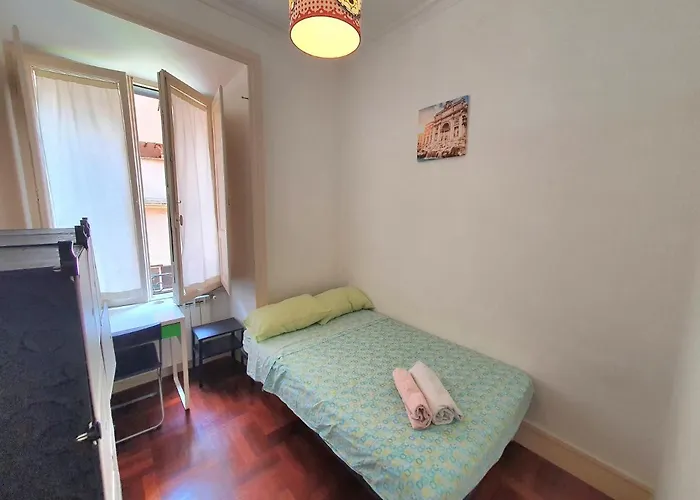 House Naiadis Daire Roma